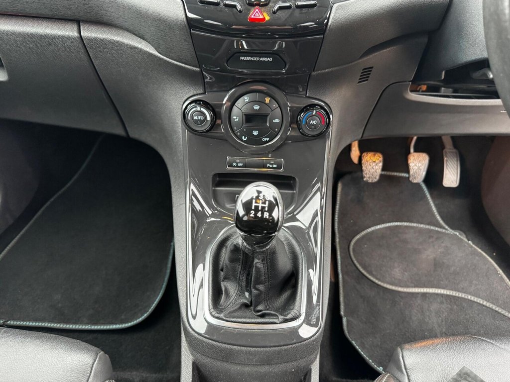 Used Ford Fiesta 2013 for sale - 77020413: Photo 41