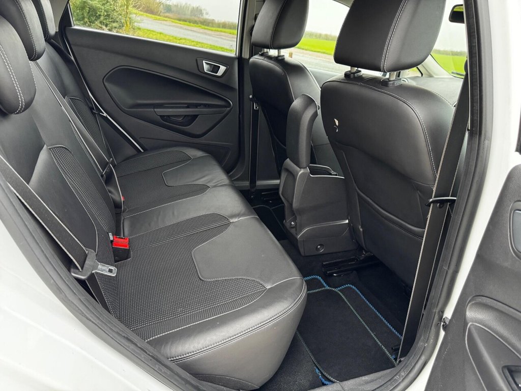 Used Ford Fiesta 2013 for sale - 77020413: Photo 44