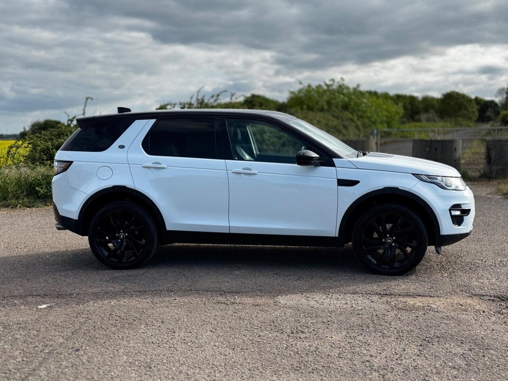Used Land Rover Discovery Sport 2017 for sale - 77904666: Photo 23
