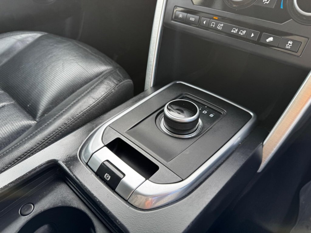 Used Land Rover Discovery Sport 2017 for sale - 77904666: Photo 31