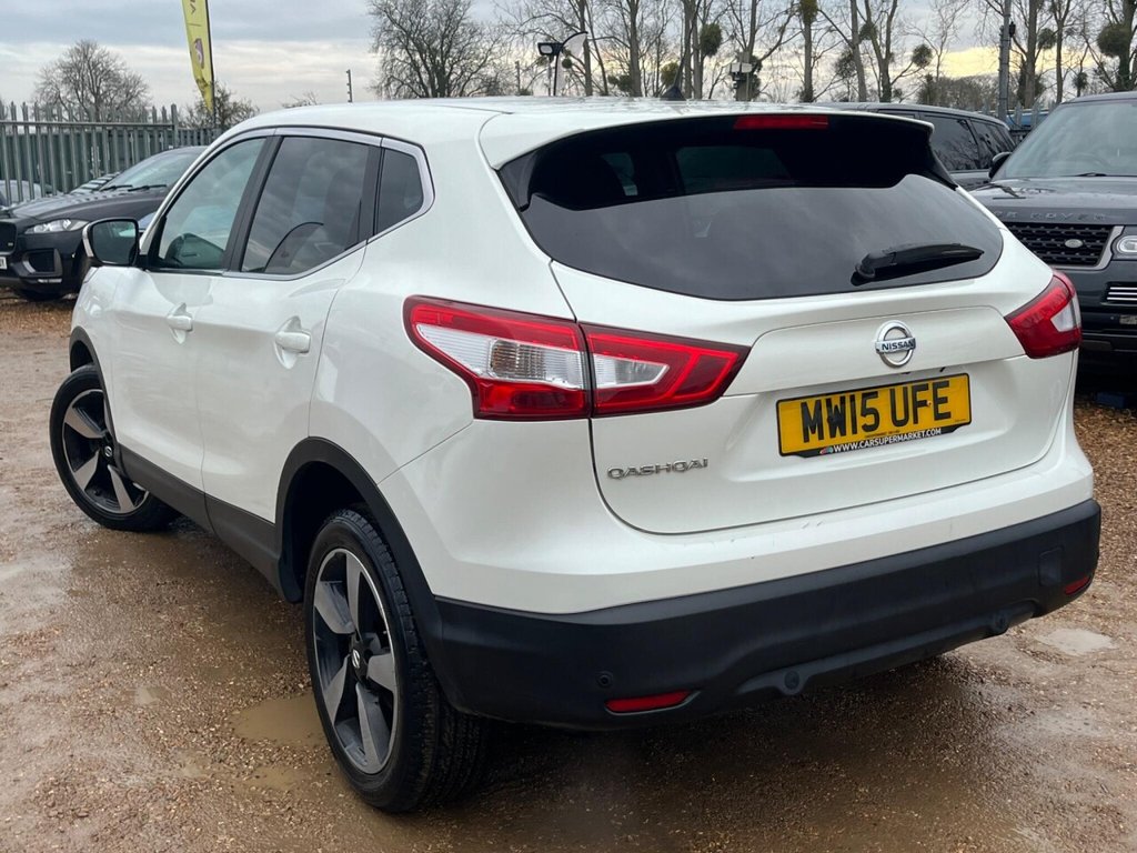 Used Nissan Qashqai 2015 for sale - 77477751: Photo 4