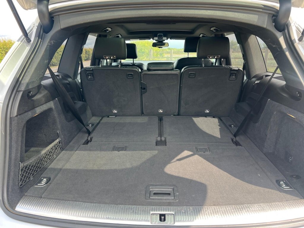 Used Audi Q7 2014 for sale - 76698380: Photo 8