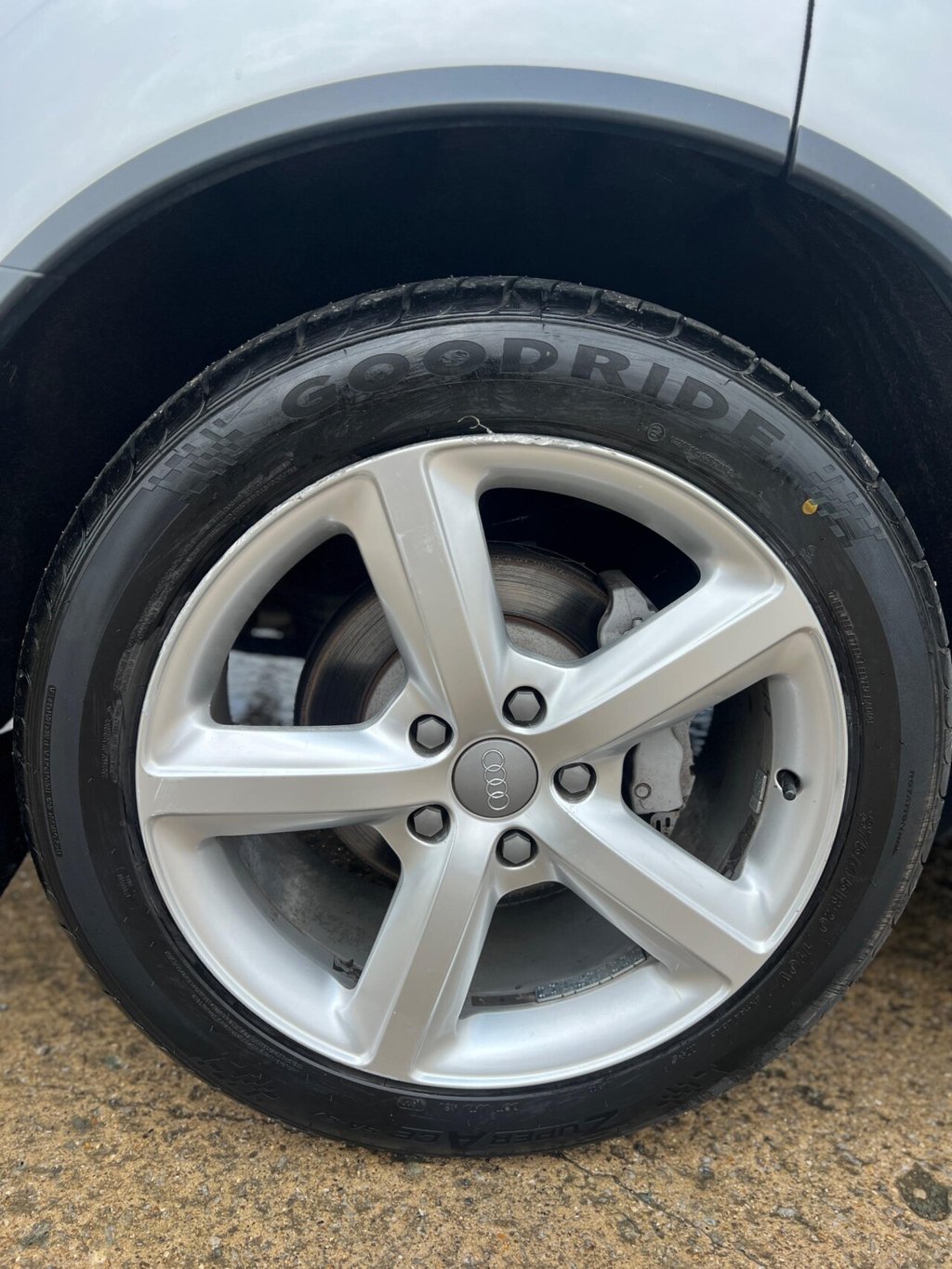 Used Audi Q7 2014 for sale - 76698380: Photo 9