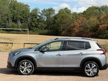 Used Peugeot 2008 2016 for sale - 79723206: Photo