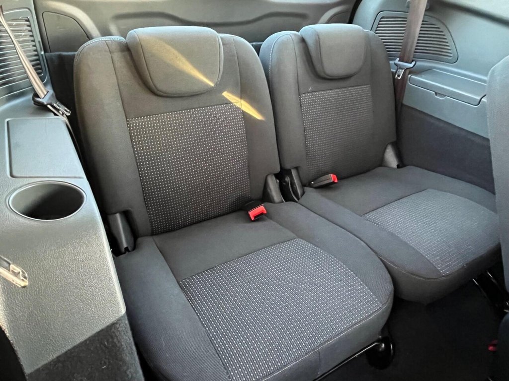 Used Ford Grand C-Max 2013 for sale - 76378501: Photo 19