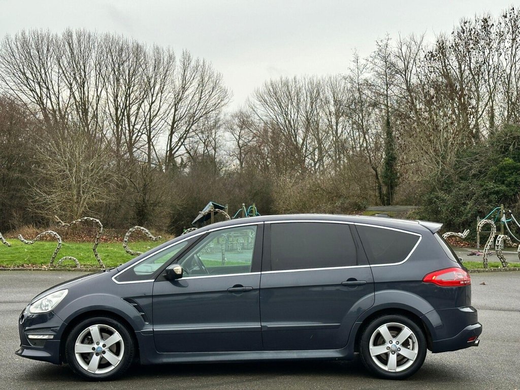 Used Ford S-Max 2011 for sale - 77356232: Photo 17