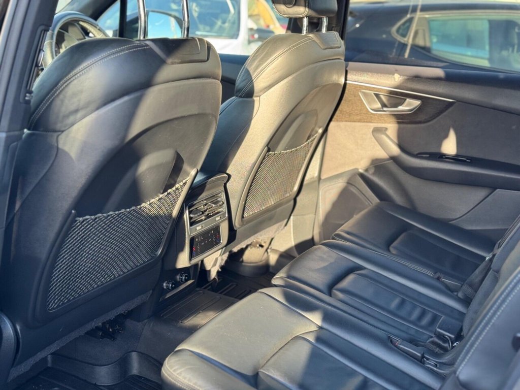 Used Audi Q7 2022 for sale - 77052650: Photo 17