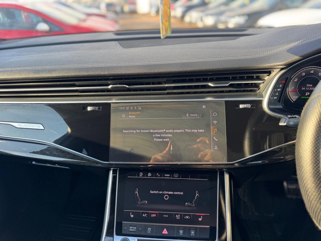 Used Audi Q7 2022 for sale - 77052650: Photo 48