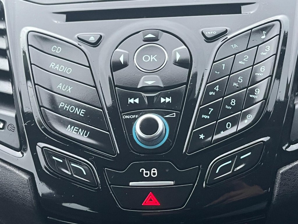 Used Ford Fiesta 2015 for sale - 77600173: Photo 32