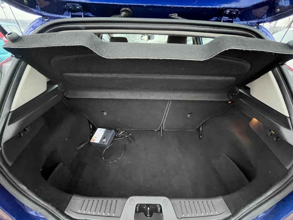 Used Ford Fiesta 2015 for sale - 77600173: Photo 35