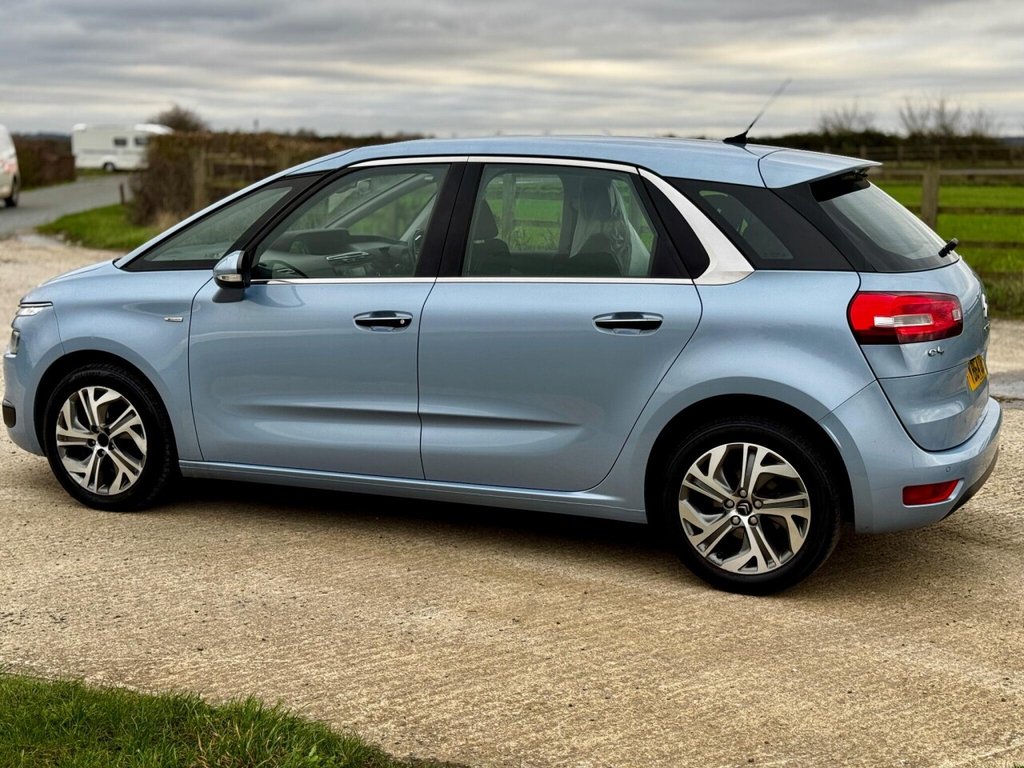Used Citroen C4 Picasso 2015 for sale - 76647719: Photo 15