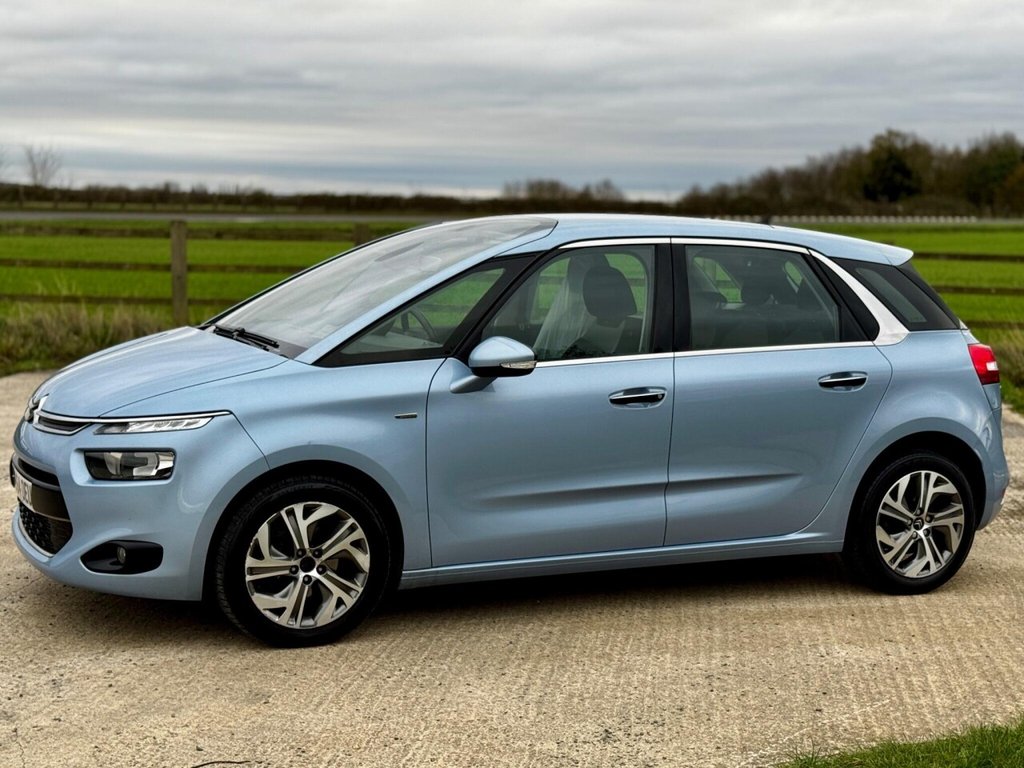 Used Citroen C4 Picasso 2015 for sale - 76647719: Photo 19