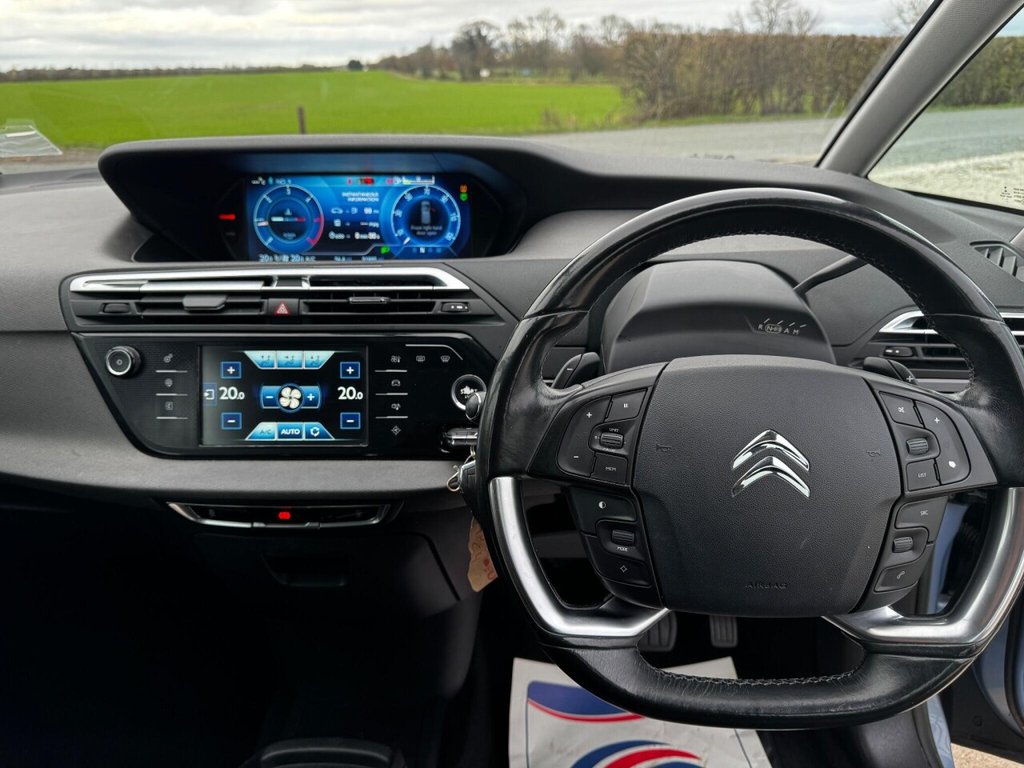 Used Citroen C4 Picasso 2015 for sale - 76647719: Photo 35