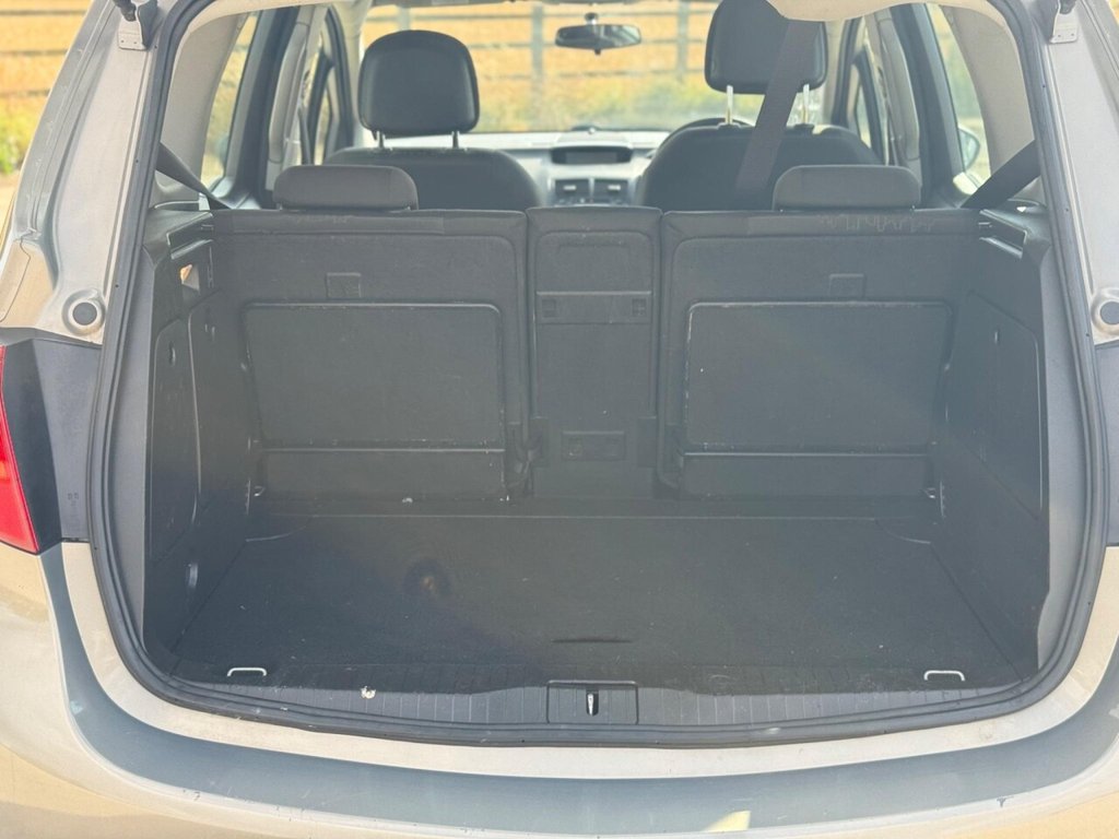Used Vauxhall Meriva 2010 for sale - 77394739: Photo 41