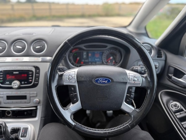 Used Ford S-Max 2009 for sale - 76210559: Photo 41