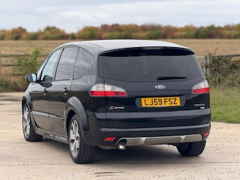 Used Ford S-Max 2009 for sale - 76210559: Photo 4
