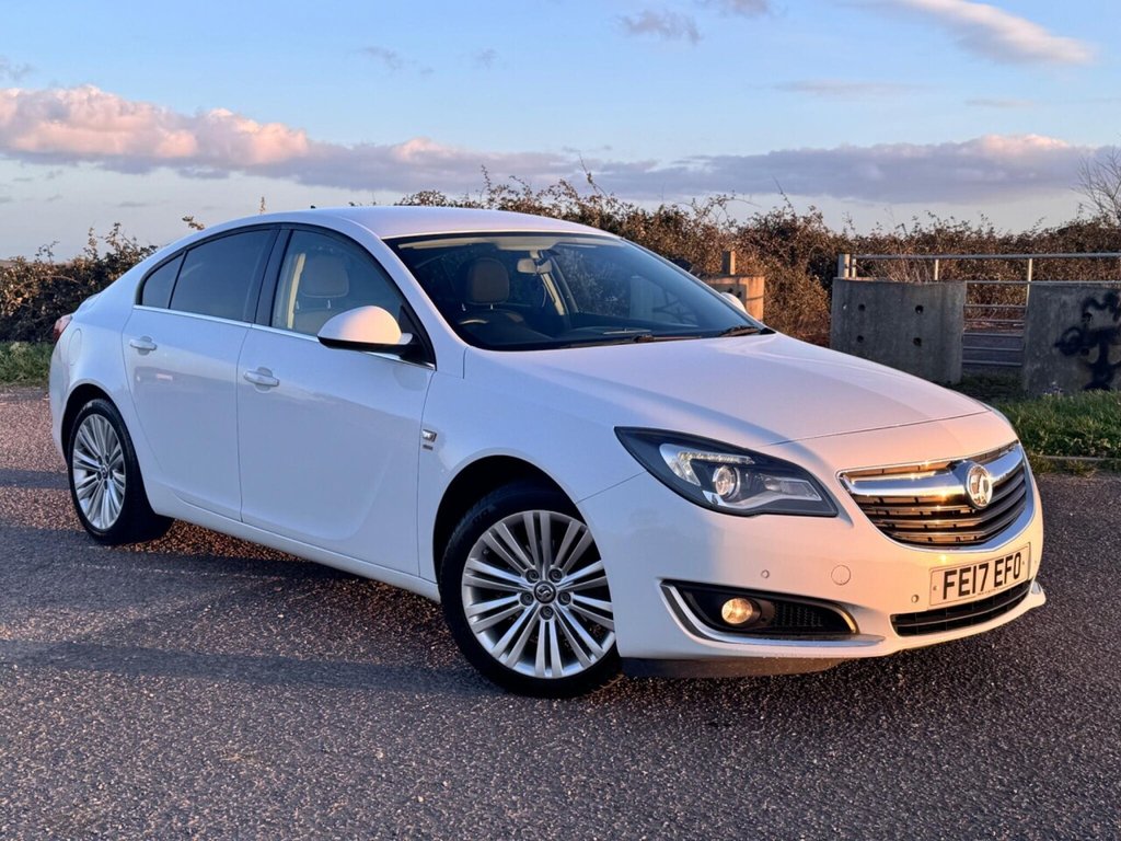 Used Vauxhall Insignia 2017 for sale - 78059584: Photo 1