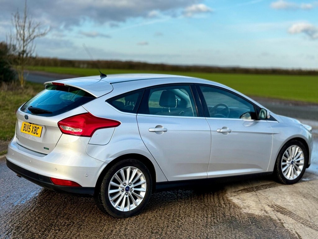 Used Ford Focus 2015 for sale - 77133310: Photo 16