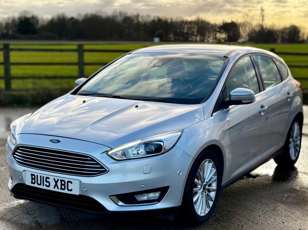 Used Ford Focus 2015 for sale - 77133310: Photo 2