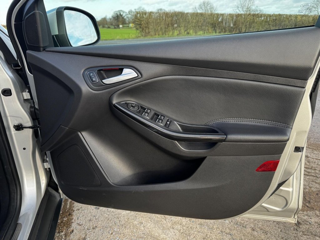 Used Ford Focus 2015 for sale - 77133310: Photo 37