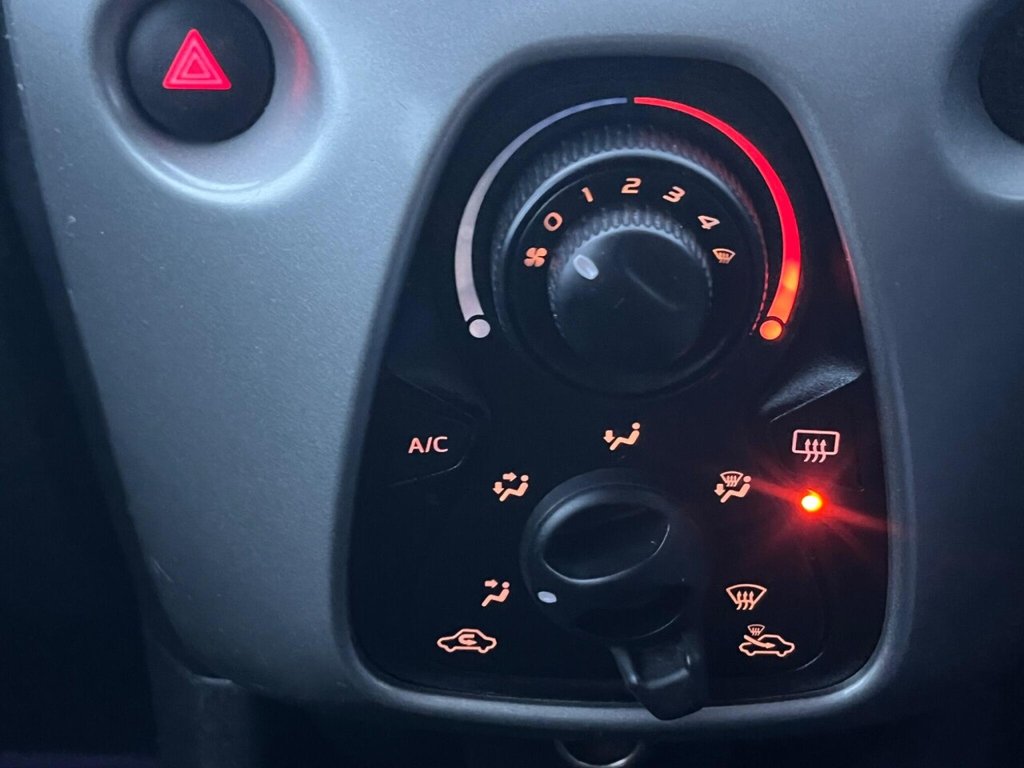 Used Peugeot 108 2016 for sale - 76841259: Photo 26