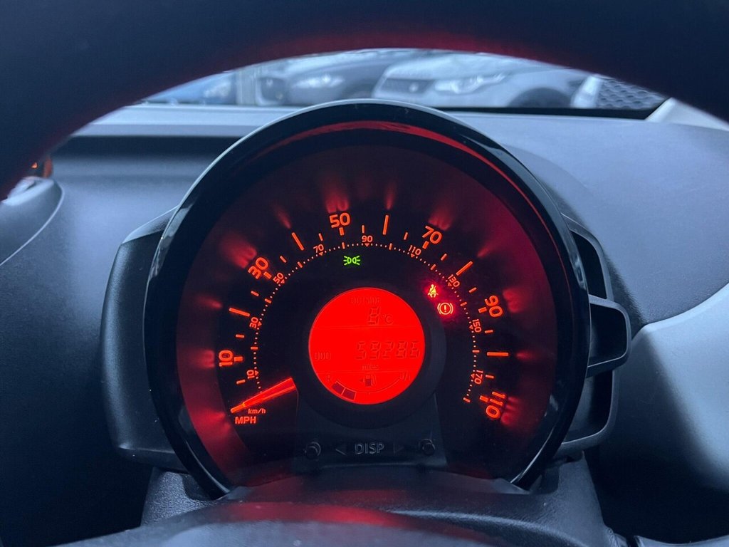 Used Peugeot 108 2016 for sale - 76841259: Photo 31