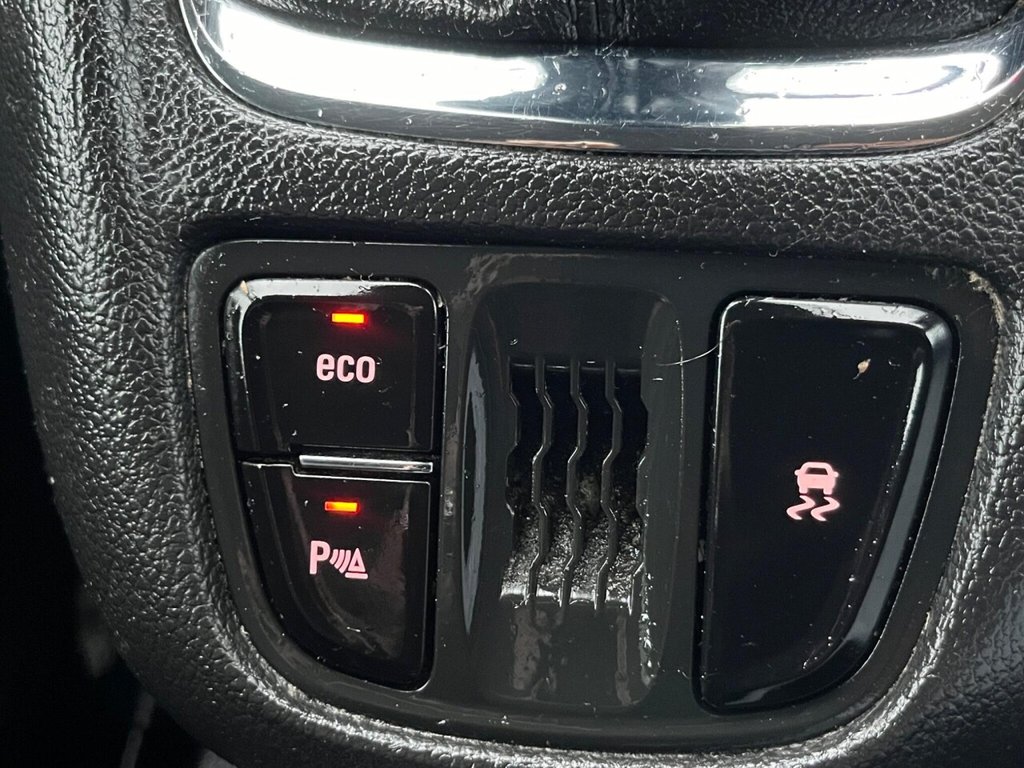 Used Vauxhall Zafira 2014 for sale - 77799811: Photo 31