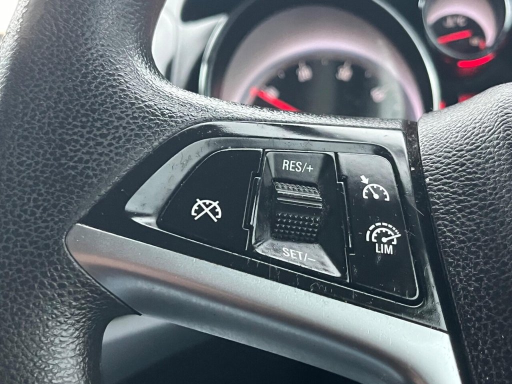 Used Vauxhall Zafira 2014 for sale - 77799811: Photo 34