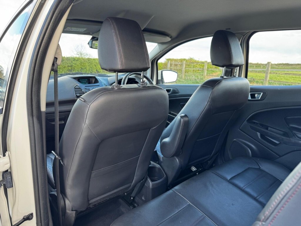 Used Ford Ecosport 2015 for sale - 78215824: Photo 38