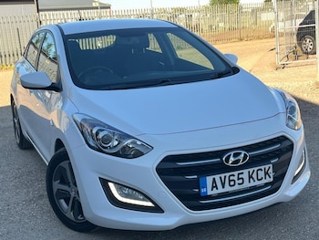 Used Hyundai i30 2015 for sale - 78426182: Photo