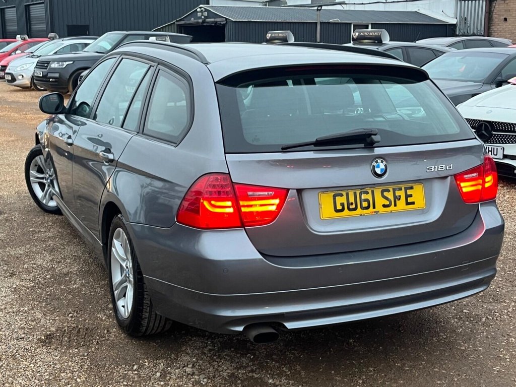 Used BMW 3 Series 2011 for sale - 77436687: Photo 4