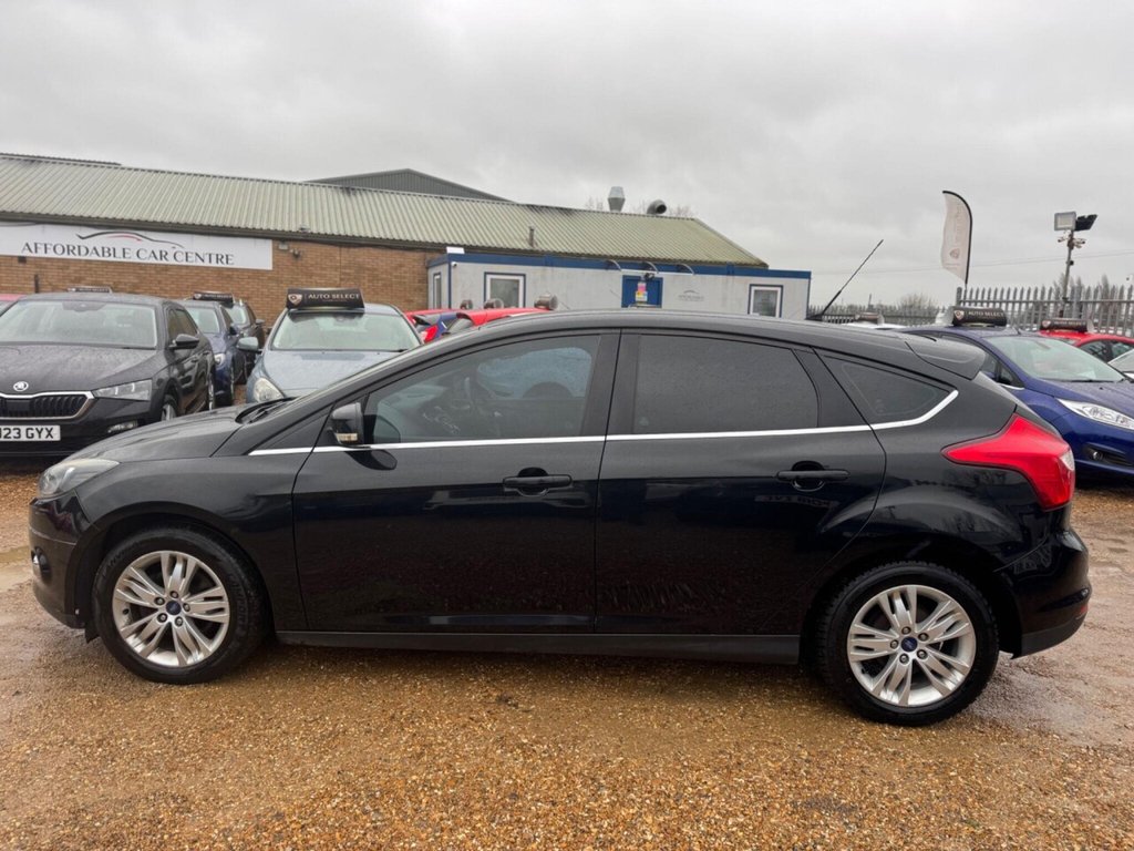 Used Ford Focus 2014 for sale - 77341700: Photo 8