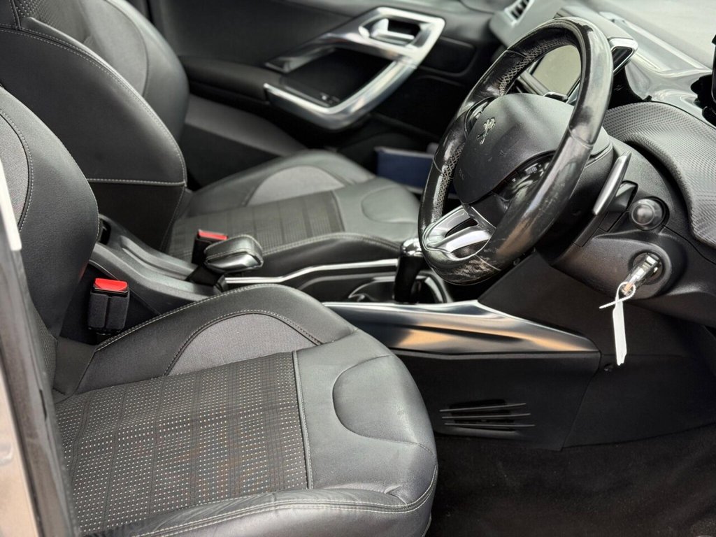 Used Peugeot 2008 2014 for sale - 76105511: Photo 11