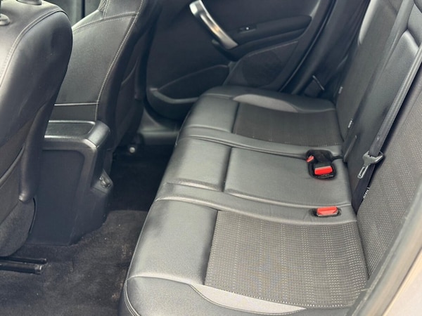 Used Peugeot 2008 2014 for sale - 76105511: Photo 14