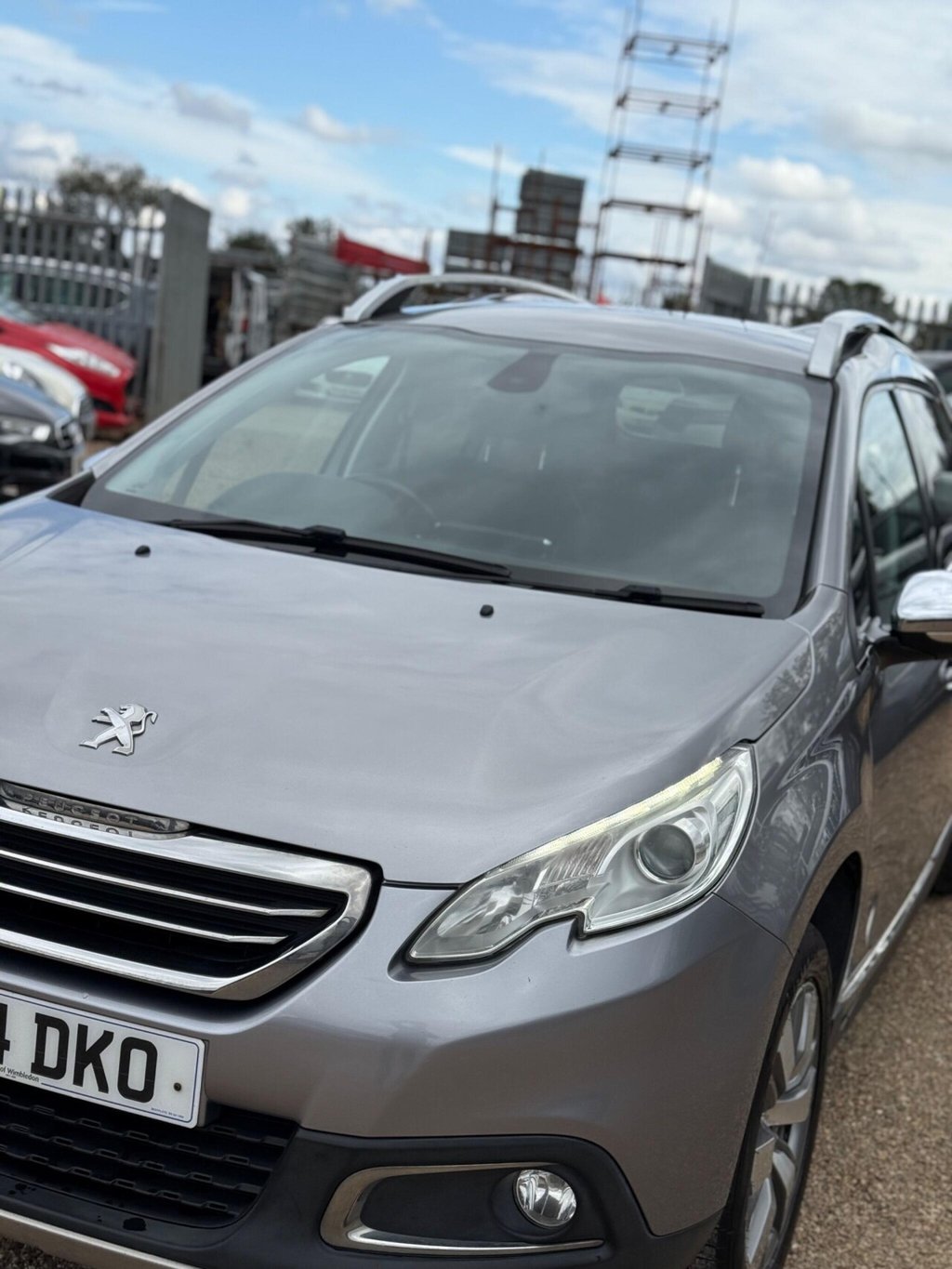 Used Peugeot 2008 2014 for sale - 76105511: Photo 2