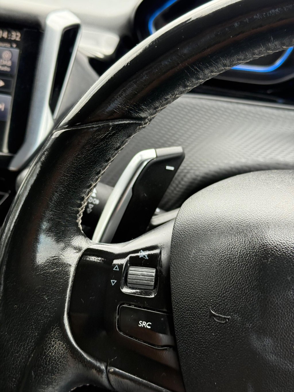 Used Peugeot 2008 2014 for sale - 76105511: Photo 21