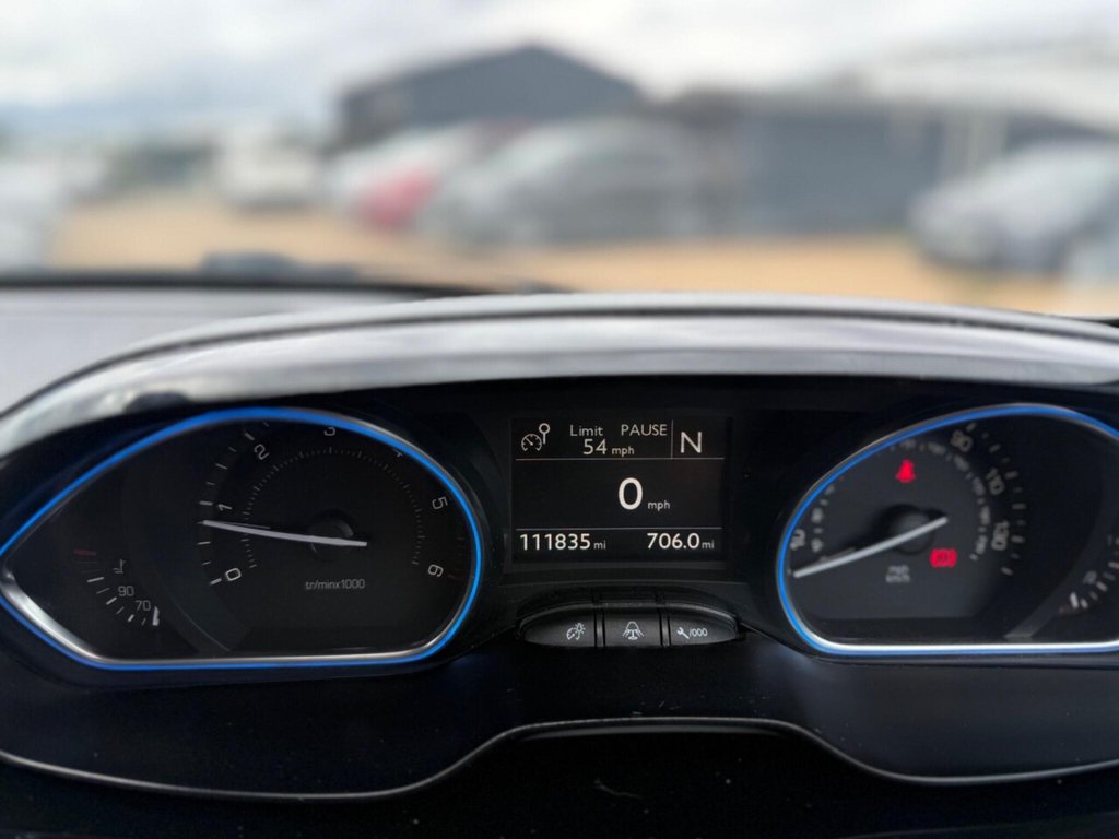Used Peugeot 2008 2014 for sale - 76105511: Photo 32