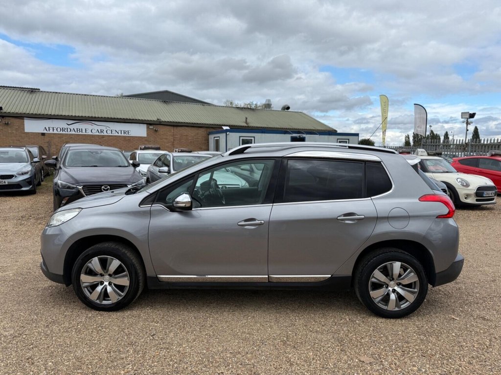 Used Peugeot 2008 2014 for sale - 76105511: Photo 4