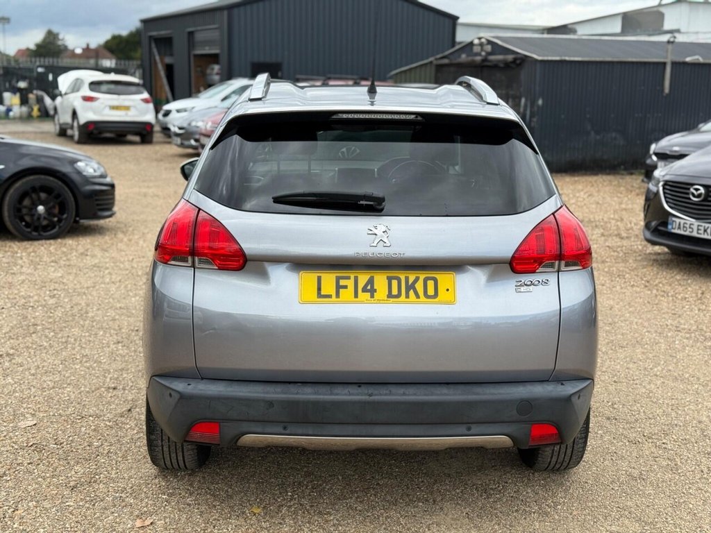 Used Peugeot 2008 2014 for sale - 76105511: Photo 5