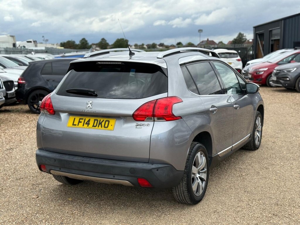Used Peugeot 2008 2014 for sale - 76105511: Photo 6