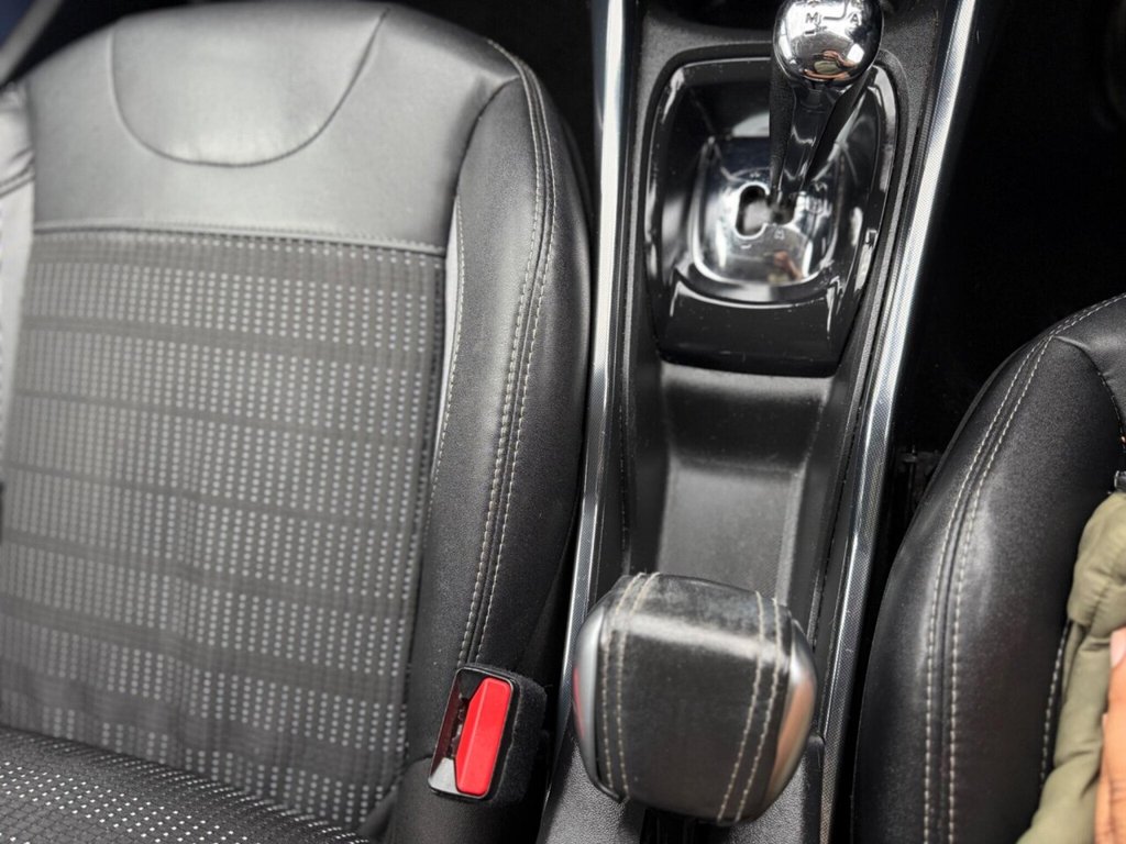 Used Peugeot 2008 2014 for sale - 76105511: Photo 8