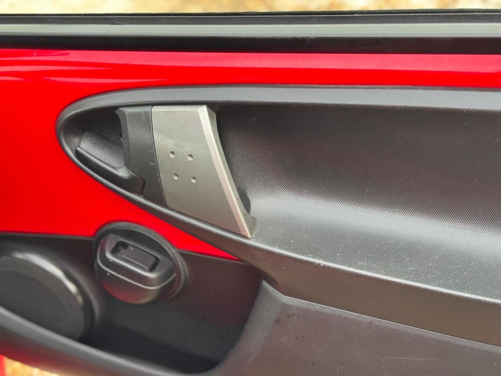 Used Peugeot 107 2012 for sale - 77161749: Photo 26