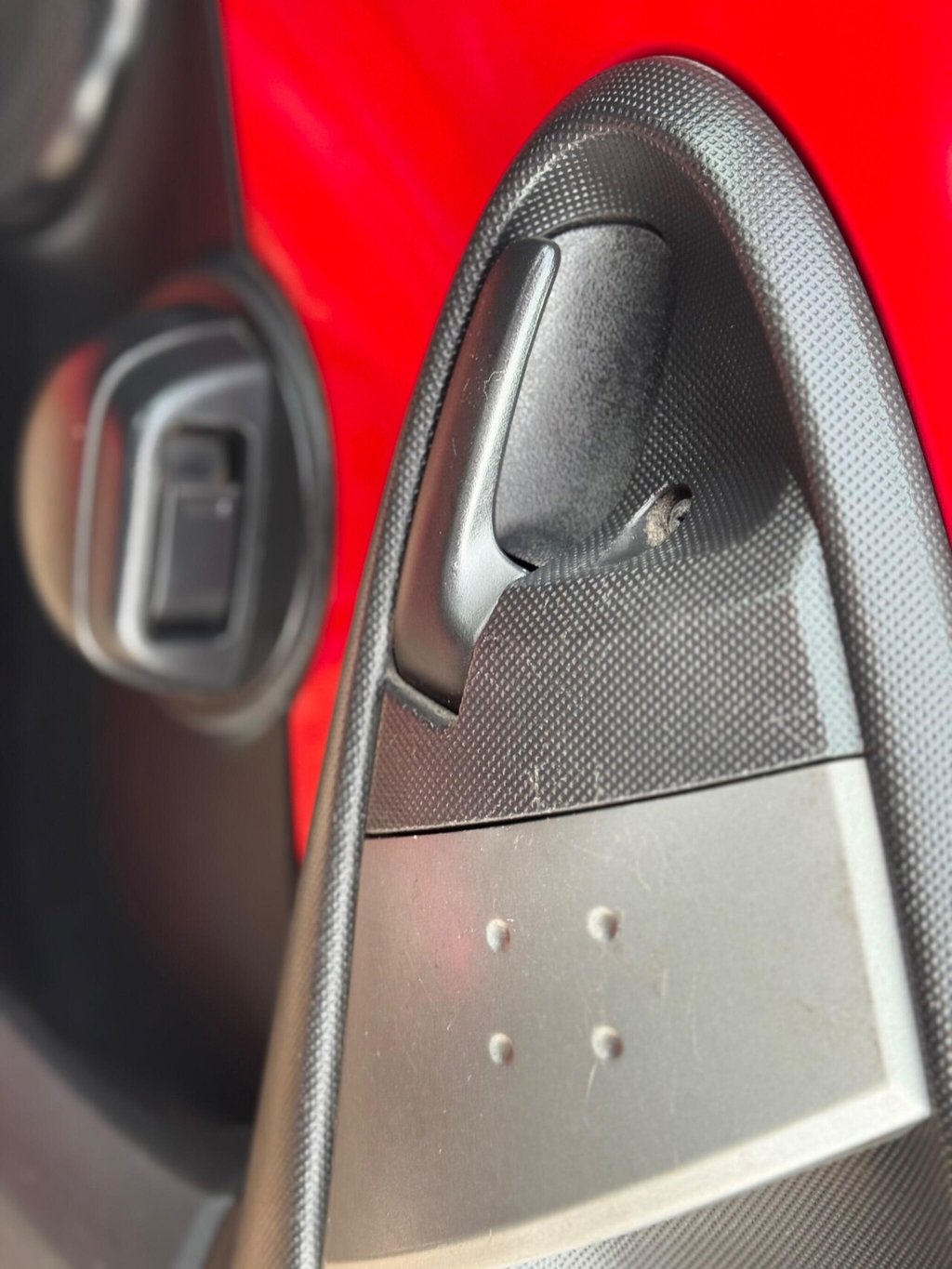 Used Peugeot 107 2012 for sale - 77161749: Photo 31