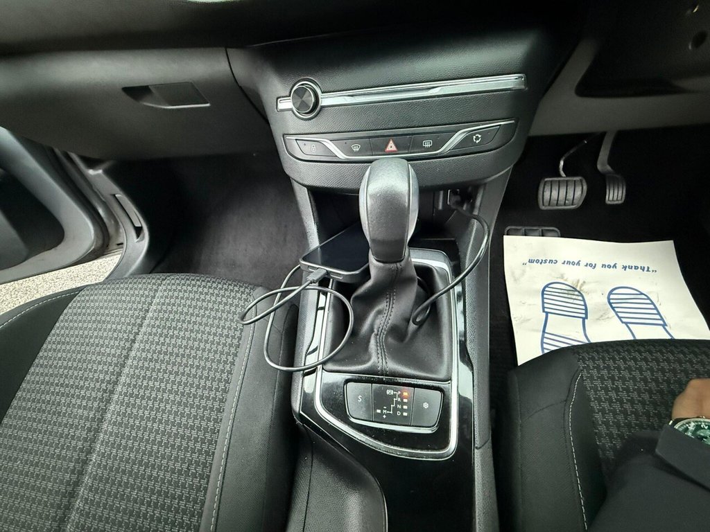 Used Peugeot 308 2017 for sale - 77642943: Photo 14