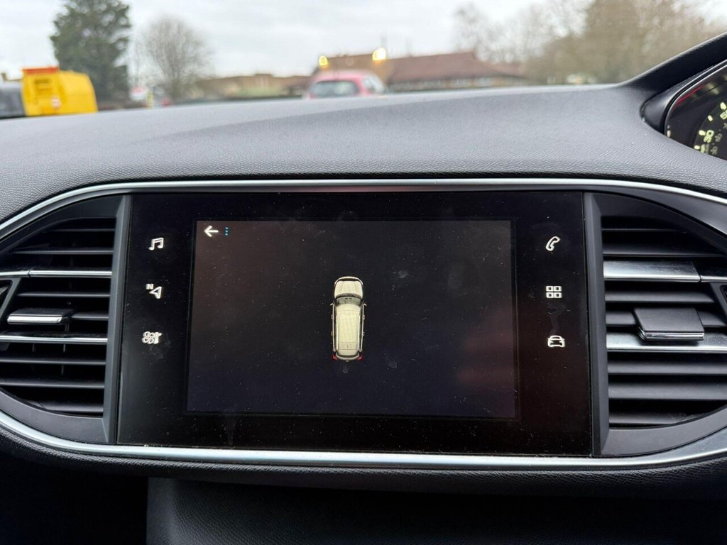 Used Peugeot 308 2017 for sale - 77642943: Photo 26