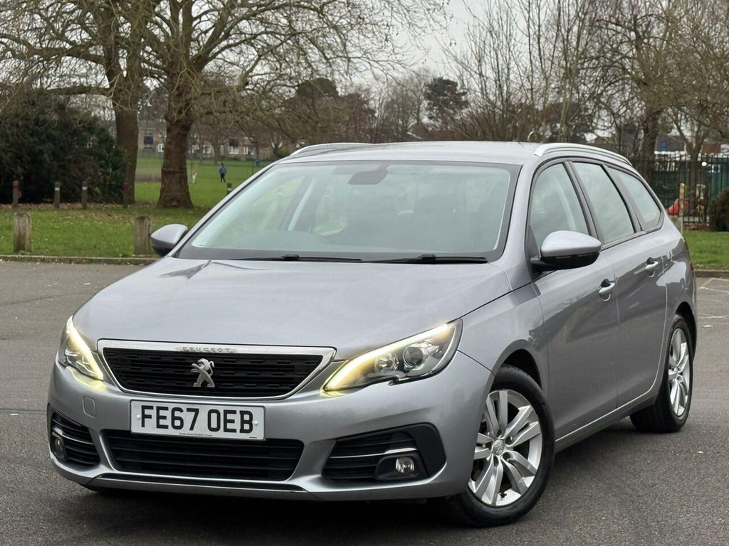 Used Peugeot 308 2017 for sale - 77642943: Photo 3