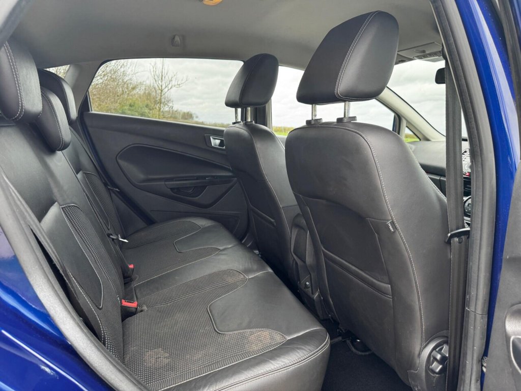 Used Ford Fiesta 2015 for sale - 77685414: Photo 33