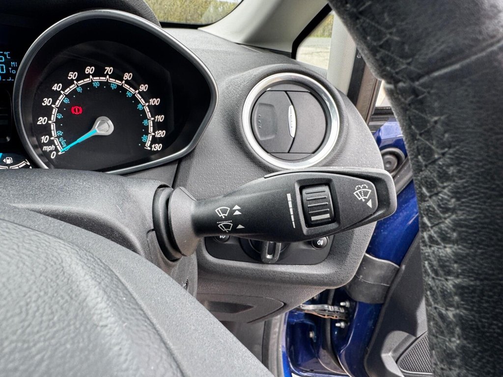 Used Ford Fiesta 2015 for sale - 77685414: Photo 40