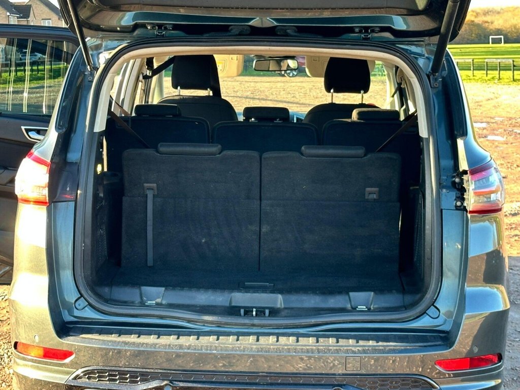 Used Ford S-Max 2015 for sale - 76803732: Photo 31