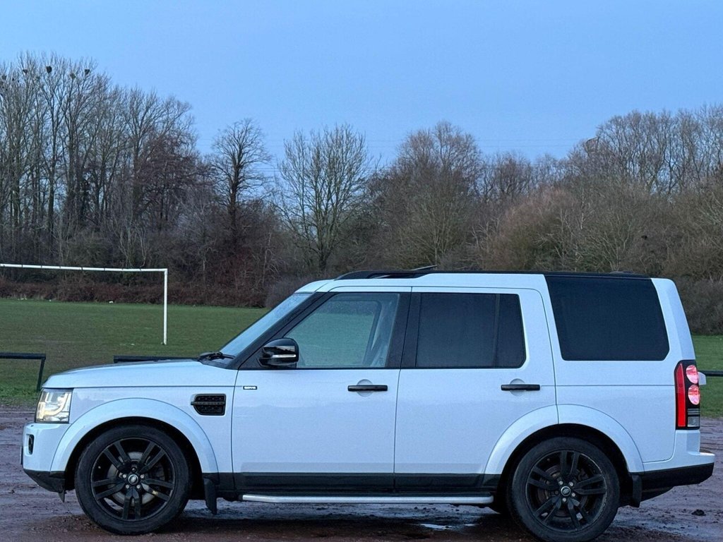 Used Land Rover Discovery 2015 for sale - 77384123: Photo 11